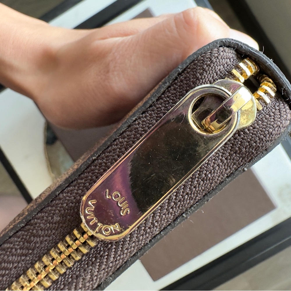 NEW Authentic Louis Vuitton Damier Ebene Brown Zippy Wallet - Picture 3 of 13